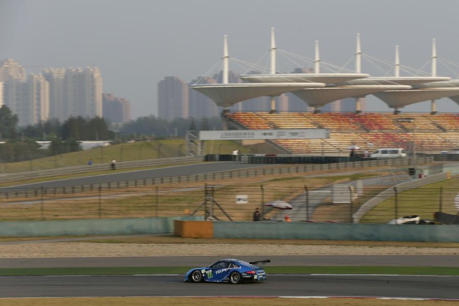  Porsche 911 GT3 RSR 2012 года  (фото 282 из 429)